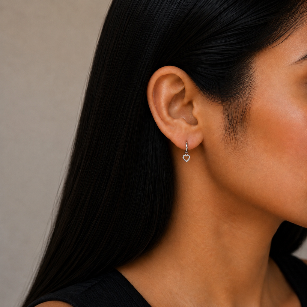 Lumi Solitaire Hoop Charm
